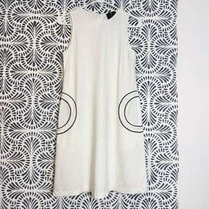 Lisa Perry Barneys New York Ivory Circle Mod Pocket Dress